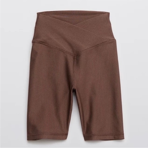 NWOT Aerie Offline Ribbed Shine High Waisted Crossover 7” Biker Shorts - Picture 2 of 5